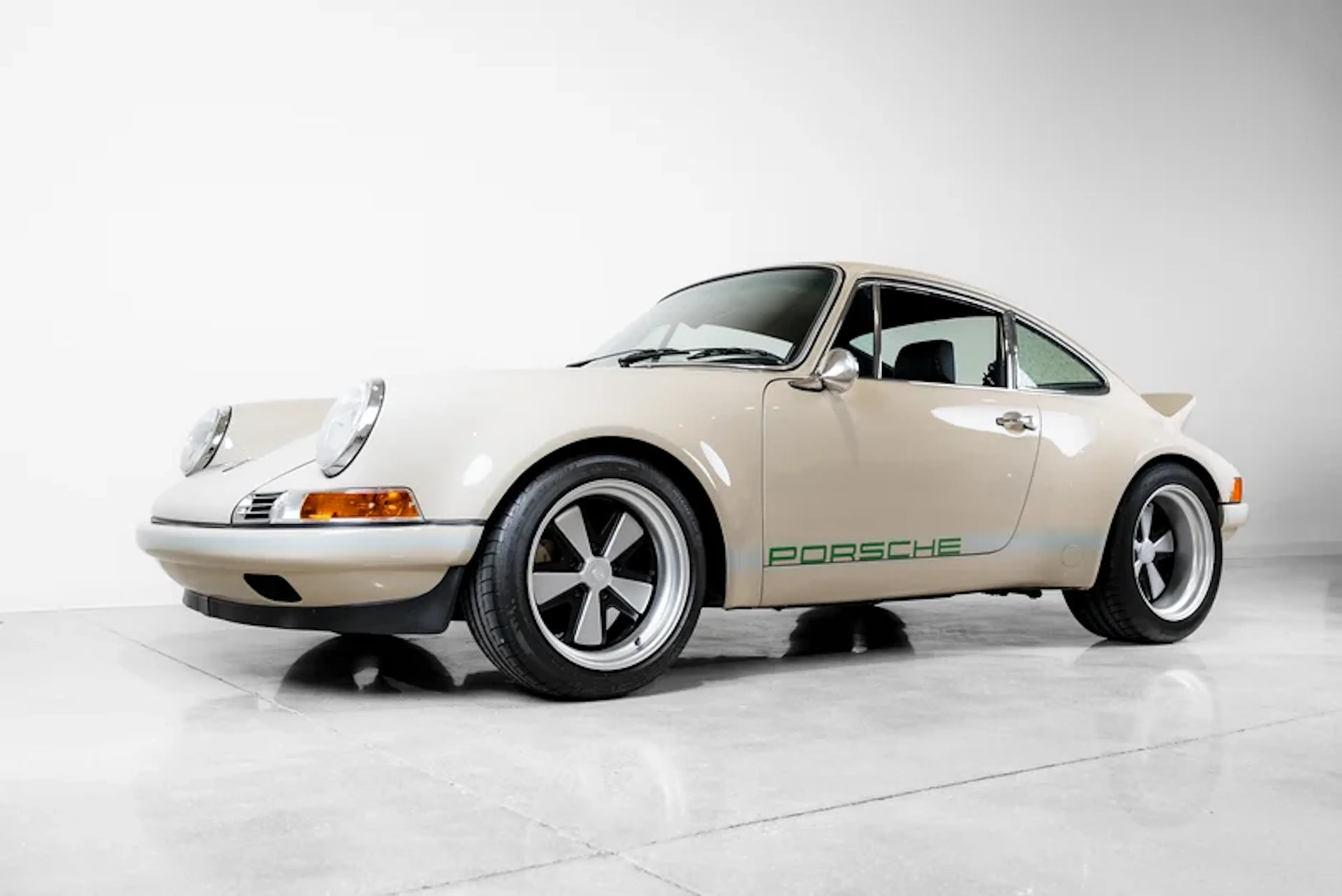 1982 Porsche 911 VIN WP0ZZZ91ZCS121521 | Hagerty Valuation Tools®